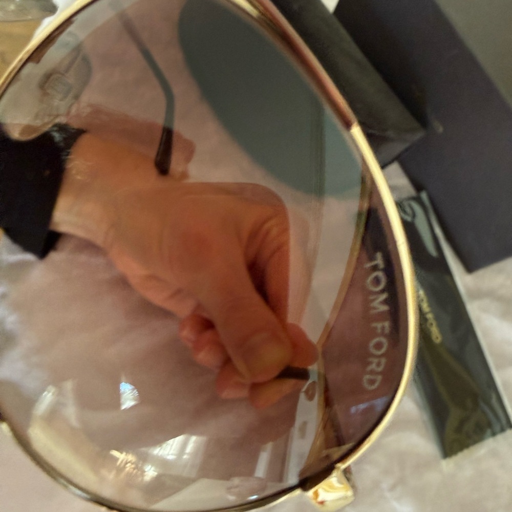 Tom Ford Aviator Sunglasses - Picture 5 of 7